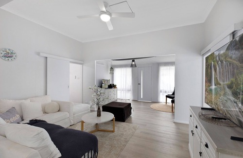 Central Coast Apartment | Sunny Shores Beach House