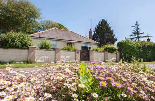 Winterton-on-Sea Apartment | Sunny View | Winterton Cottages