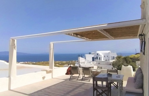 Finikia House | Sunny Winehouse. Stylish studio with big terrace and stunning sea - sunset views