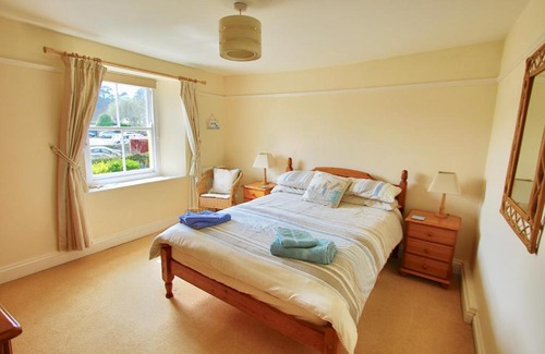 Charlestown House | Sunnyside - Harbourside Cottage In Historic Charlestown