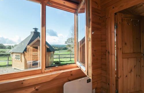 Crewkerne House | Sunnyside Lodge