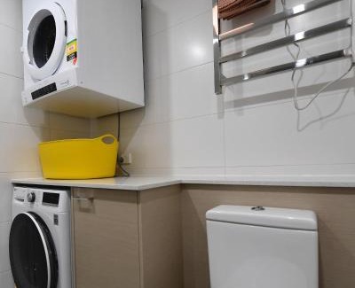 Rockingham Apartment | Sunray on Kent