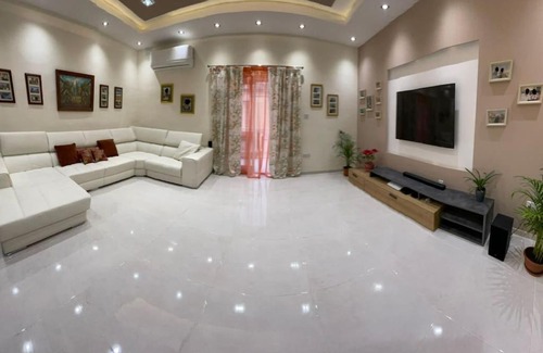 Birzebbuga Apartment | Sunrise Apt - Modern Studio Apt near the Beach