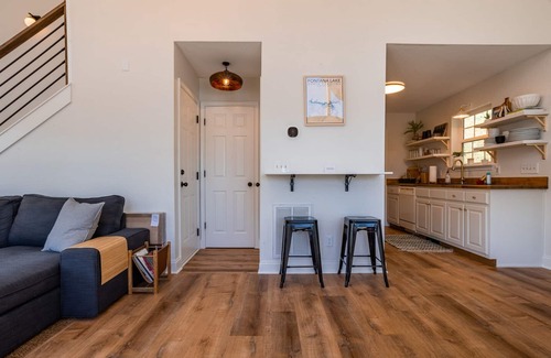 Almond House | Sunrise Cove | Lake Fontana with Private Dock and Lake Views