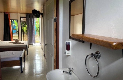 Drake Bay Bed & Breakfast | Sunrise