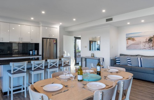 Kiama House | Sunrise on Easts 1 - Kiama