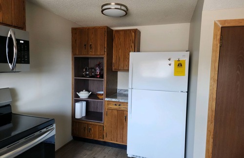 Manitou Beach-Devils Lake Cottage | Sunset View on Devils Lake - Waterfront - Sleeps 10