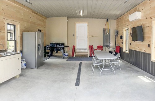 Sylvan Beach Cabin | Sunset- A blissful getaway