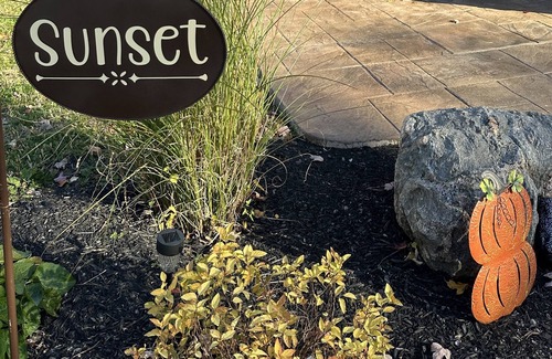 Sylvan Beach Cabin | Sunset- A blissful getaway