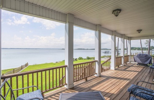 Straits House | Sunset Bay Retreat- Sound Front Home with Dock