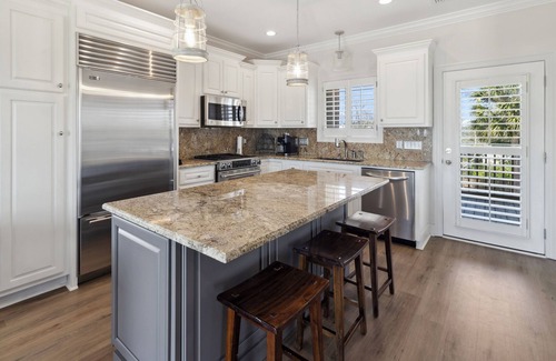 Port St. Joe House | Sunset Beach House sleeps 6, steps from beach! Private pool w/option to heat!