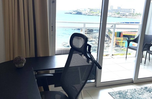 Beacon Hill Condo | Sunset Beach View - Luxury Studio next to The Morgan Resort