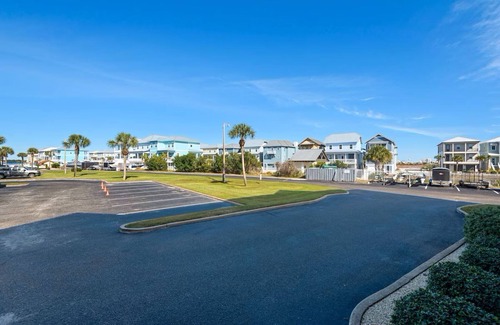 Navarre Beach Villa | Sunset Harbor Villas 312/Steps to the Beach