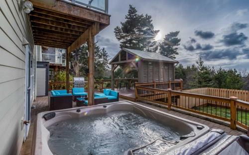 Seal Rock Apartment | Sunset Hideaway