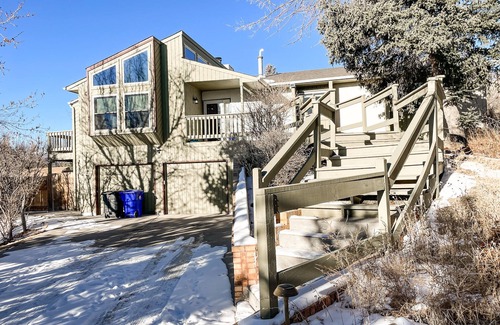 Northeast Colorado Springs House | Sunset Mesa Hideaway /hot tub /new renovation