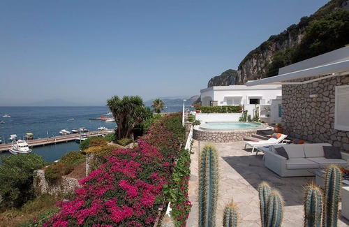 Marina Grande Villa | SUNSET ON THE OCEAN - JACUZZI INFINITY POOL - 10 MINUTES TO THE PIAZZETTA