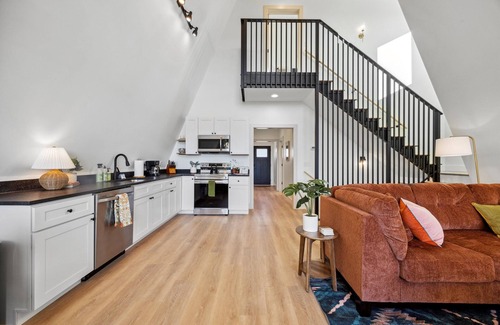 Chattanooga Valley Cabin | Sunset Peak | Stylish A-Frame Cabin | Mtn Views!