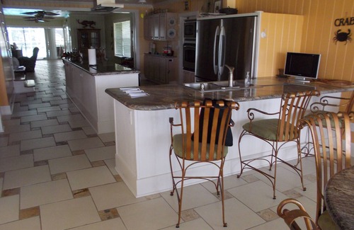Port Richey House | Sunset River House - Home w/Pontoon Boat for rent. Private Dock. Sleeps 12