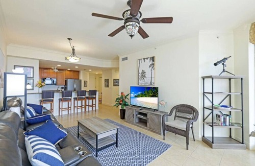 Cape Harbour Condo | Sunset Siesta |Cape Harbour Amazing Sunset View - 2/2 Luxury Condo