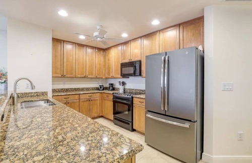 Cape Harbour Condo | Sunset Siesta |Cape Harbour Amazing Sunset View - 2/2 Luxury Condo
