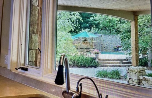 Lake Leelanau House | Sunset Views on Lake Michigan Beach - perfect for large family gatherings!