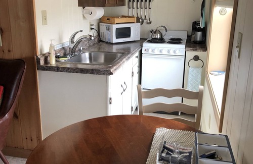 Wells Beach Cottage | Sunset views, Private beach on Harborside . Sleeps 10. Kayaks included