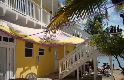 Marathon Villa | Sunset Villas - Affordable Open Waterfront Accommodations with Dockage & Ramp