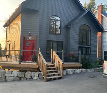 Greater Napanee House | Sunsets At The Oasis