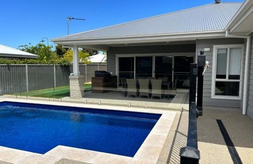Yarrawonga House | Sunsets by the Lake