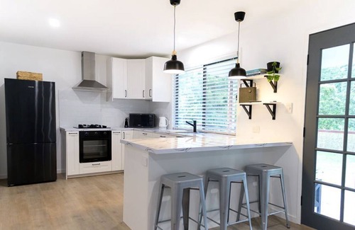 Peachester House | Sunshine Coast Hinterland Boutique Cottage