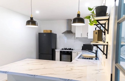 Peachester House | Sunshine Coast Hinterland Boutique Cottage