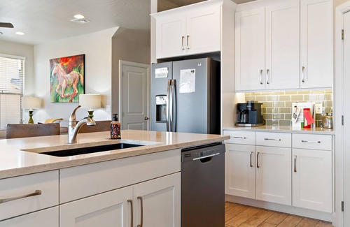 Sienna Hills House | Sunshine Serendipity- Dog Friendly!