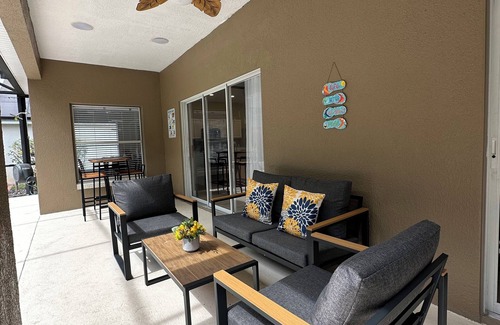 West Haven Villa | Sunshine VillanLuxury 5bd villa with pool & spa