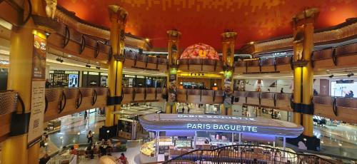 Bandar Sunway Apartment | Sunway Resort Suite Linked to Pyramid and Lagoon