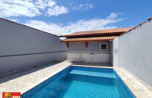 Mongagua House | Super cozy beach house with pool for you and your family.