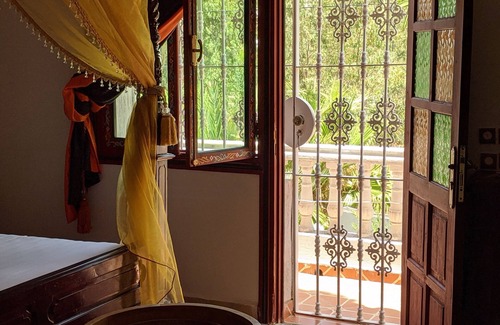 Malabata House | Superb room for 5 people with pool in Tangier