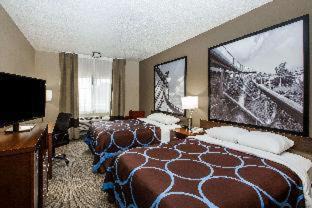 Altoona Hotel | Super 8 by Wyndham Altoona