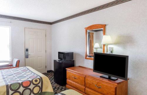 Ashburn Hotel | Super 8 by Wyndham Ashburn