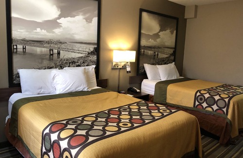 Tougaloo Hotel | Super 8 by Wyndham Jackson/Ridgeland