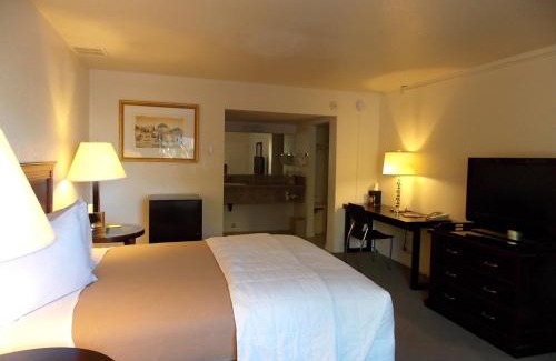 Las Vegas Hotel | Super 8 by Wyndham Las Vegas North Strip/Fremont St. Area