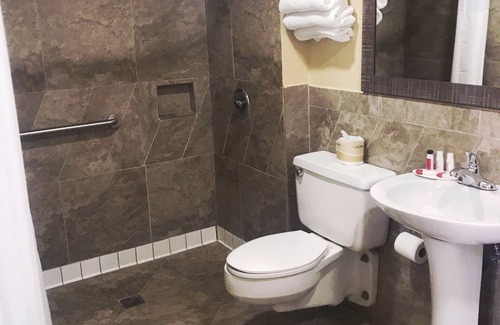 Redlands Hotel | Super 8 by Wyndham Redlands/San Bernardino