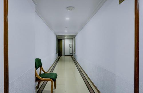 Rajkot Hotel | Super Collection O Limda Chowk Formerly Hotel Harmony