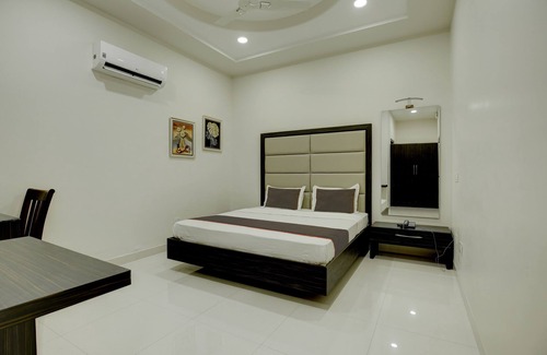 Jalandhar Hotel | Super Collection O Ovel Hotel Grand