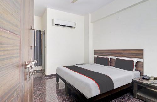 Hyderabad Hotel | Super Collection O SS Metro Ritz