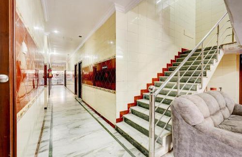 Khattalwada Hotel | Super Collection O Vadapalani Formerly Mahalakshmi Inn