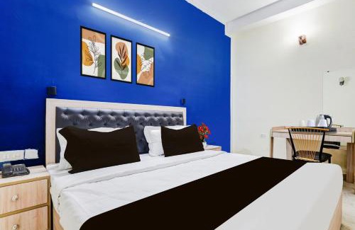 Delhi Hotel | Super Collection O West Vinod Nagar Metro Station Formerly Royal Inn