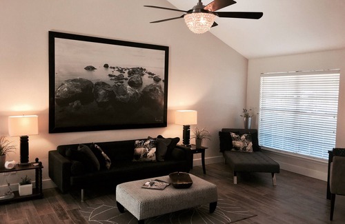 Westbury House | Super Cozy Home Base