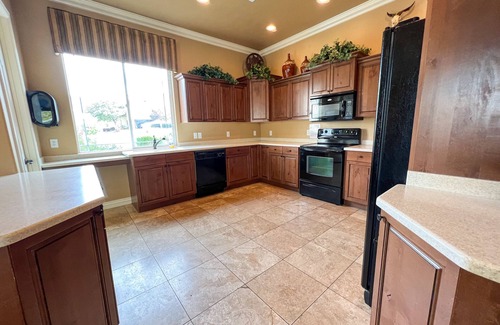 Cedar City House | Super cute, family friendly, pool, rec room, near Zion, Bryce, & Shakespeare