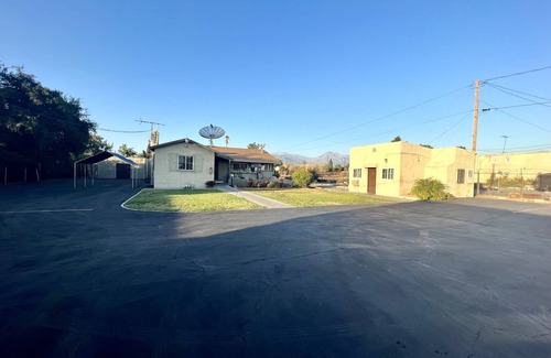 Pomona Hotel | Super Inn
