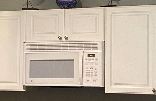 Foley Condo | Super nice and lovely 3 bed, 2 bath condo 1st floor with community pool.